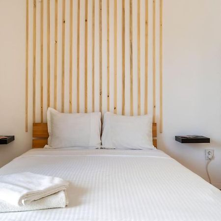 Quiet And Classic Studio With Cismigiu Park View Bucarest Exterior foto